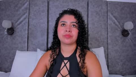 thara webstter online show from April 10, 11:48 am