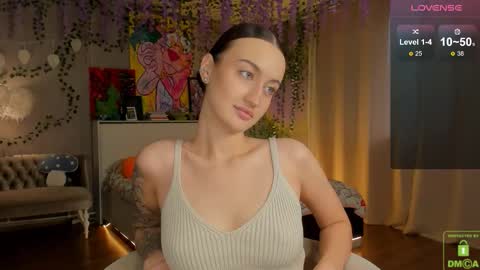 Your Eva online show from October 12, 8:40 am