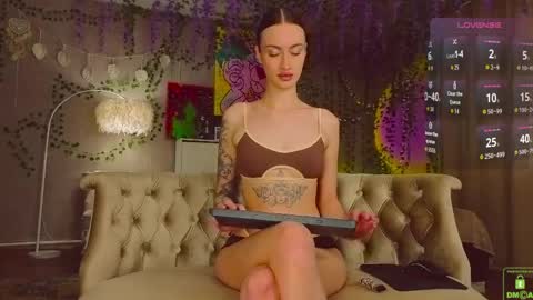 Your Eva online show from June 3, 6:49 am