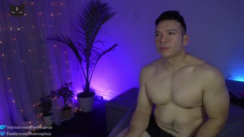 Snapshot of thatcouplejx chatting on February 28, 3:26 am ThatCoupleJX online show from February 28, 3:26 am