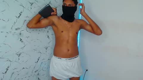 Sean OPry   online show from September 28, 6:28 pm