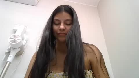 IM EMELY online show from May 14, 5:27 am