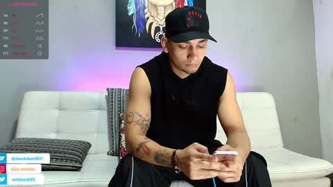 SCOTT  THEO  KAMERON  GENDERSON online show from January 12, 12:28 am