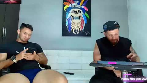 SCOTT  THEO  KAMERON  GENDERSON online show from February 4, 10:34 pm