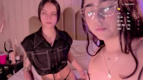 Alice and Bella online show from February 12, 1:15 pm