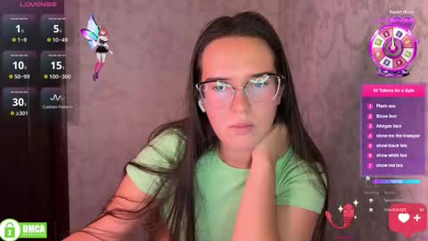 Alice online show from November 15, 8:32 pm