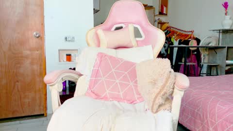 IGAleja queen1 online show from March 31, 2:50 pm