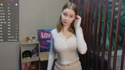 Vicky online show from April 3, 6:15 pm