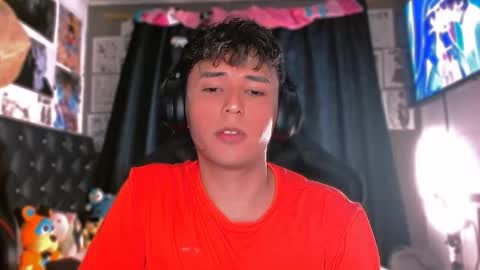 thebluesky_18 online show from May 16, 10:01 am