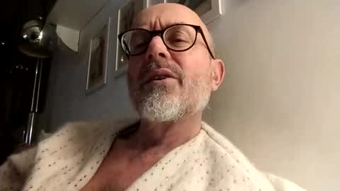 Venice man online show from January 23, 12:25 am