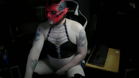 Snapshot of thedemonlord93 chatting on September 12, 6:59 am thedemonlord93 online show from September 12, 6:59 am