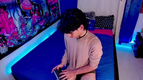 ethan online show from April 15, 11:16 pm