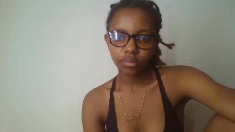 Snapshot of theequinn chatting on March 12, 11:54 pm theequinn online show from March 12, 11:54 pm