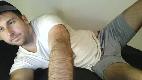 Theetwohander online show from May 20, 3:47 am