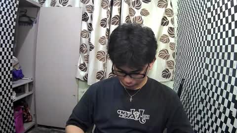 Xerxis online show from January 6, 12:24 pm