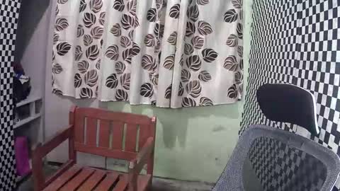 Xerxis online show from December 22, 5:10 pm