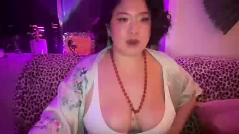 thejadeempress777 online show from October 18, 3:44 am