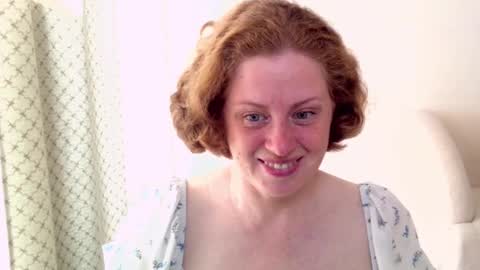 Ella online show from September 25, 7:37 am