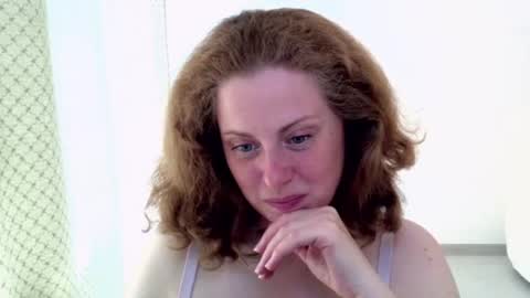 Ella online show from June 9, 7:08 am