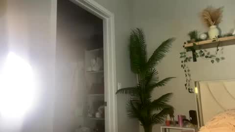 Thelatbarbie online show from October 12, 5:22 am