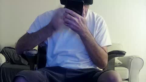 theman18951pa online show from February 3, 8:07 am