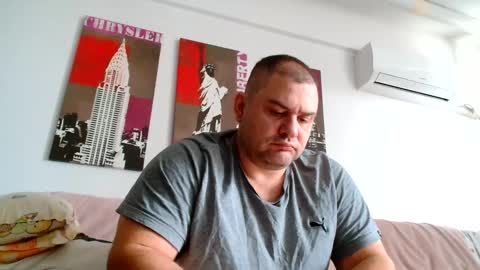 Snapshot of themastercomander chatting on February 2, 11:18 am Big Alpha Daddy Master online show from February 2, 11:18 am