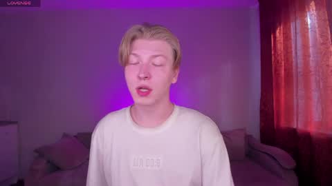 Sever online show from April 13, 1:43 am