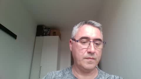 Themohican online show from April 11, 3:27 pm