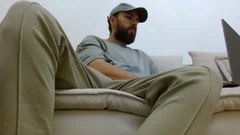 TheMonarchGoat online show from September 29, 3:55 pm