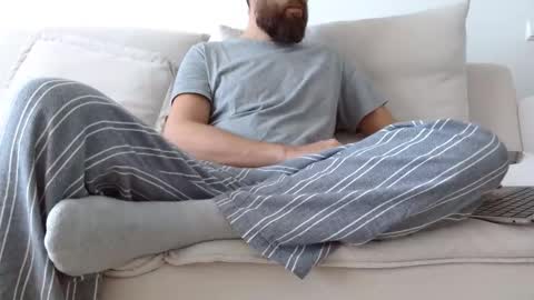 TheMonarchGoat online show from January 13, 8:55 am