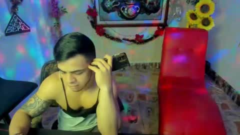 themuscularvenezuelanman online show from January 11, 3:13 am