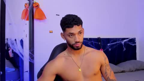 theo_sky1 online show from October 21, 3:59 pm