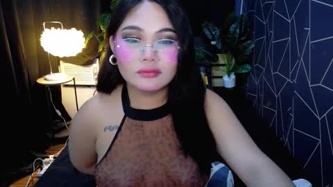 FRANCINE online show from March 4, 10:07 pm