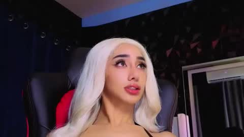 Jadilica Shaykhlislamova online show from October 15, 3:54 am