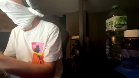 theothede19cm online show from October 21, 8:34 pm