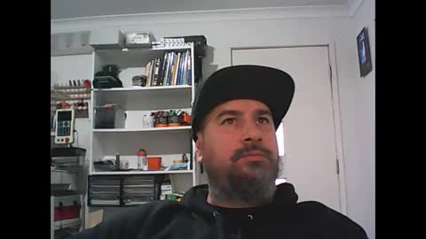 aussiebeard online show from November 10, 1:52 am