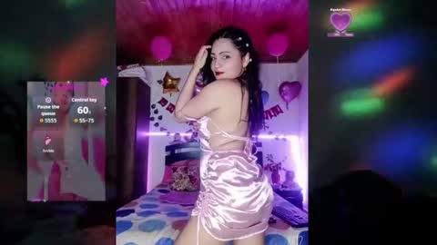 bella saritta online show from September 23, 10:31 am