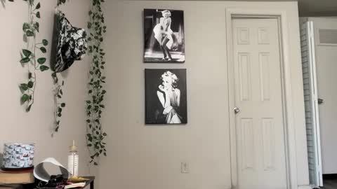 therealferrarii online show from March 26, 3:17 pm