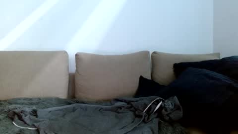 Snapshot of therealkingyoshi chatting on December 23, 6:26 pm Yoshi online show from December 23, 6:26 pm