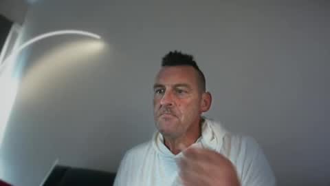 therealkurva4u online show from January 1, 8:58 pm