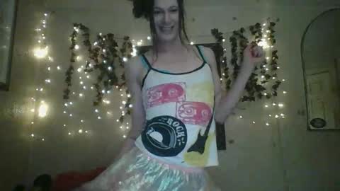 sillymillie0 online show from November 3, 11:06 pm