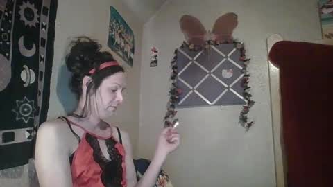 sillymillie0 online show from February 11, 2:35 am