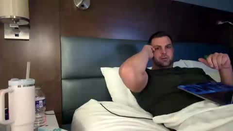 The Wild Ones online show from November 15, 10:06 am