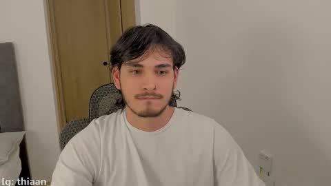 thiaan__ online show from October 23, 1:40 am