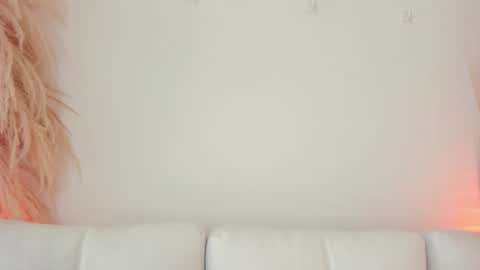 Thiago  online show from January 17, 7:33 pm