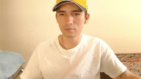 thiago_deseo69 online show from May 10, 9:32 pm