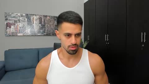 thiago_driussi online show from October 18, 3:44 am