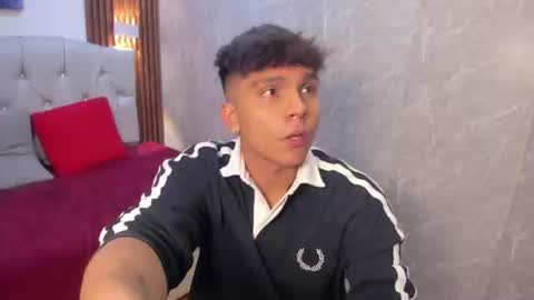 thiago online show from June 10, 6:07 pm