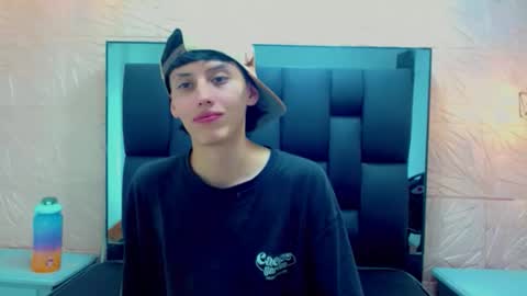 thiago_twink38 online show from November 26, 5:48 am