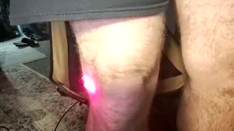 freak without a leash online show from December 8, 8:30 am